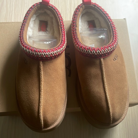 Ugg Tazz Slippers - Picture 3 of 5